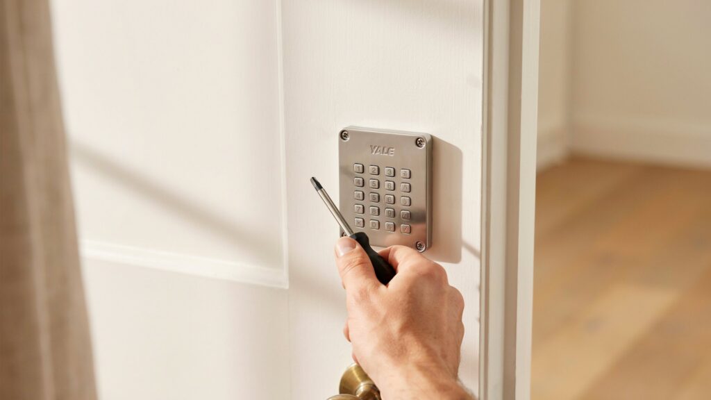 uninstall Yale smart lock