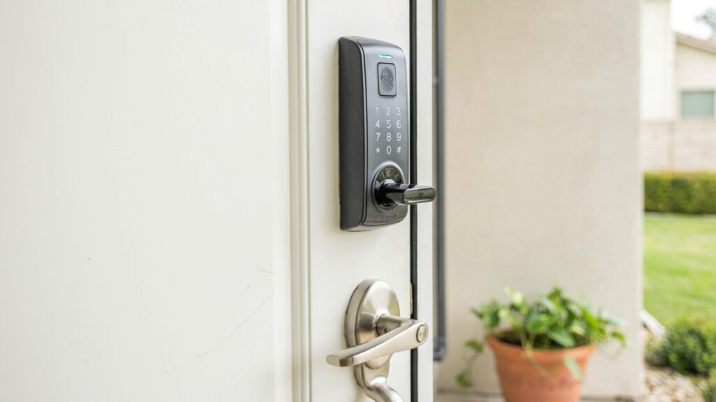 smart lock without internet