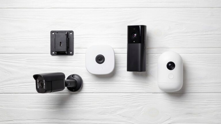 security camera for apartment front door